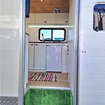 Camping Camper Estatico Solo Alojar En El Frente Del Mar La Tejita