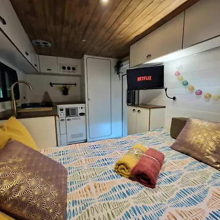 Camper Estatico Solo Alojar En El Frente Del Mar La Tejita